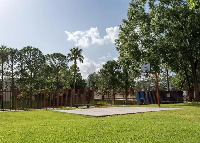 Golf Hotels in Channelview