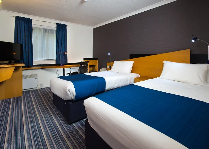 Golf Hotels in Northampton