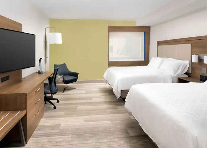 Golf Hotels in Jacksonville Beach