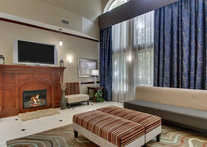 Golf Hotels in Fogelsville