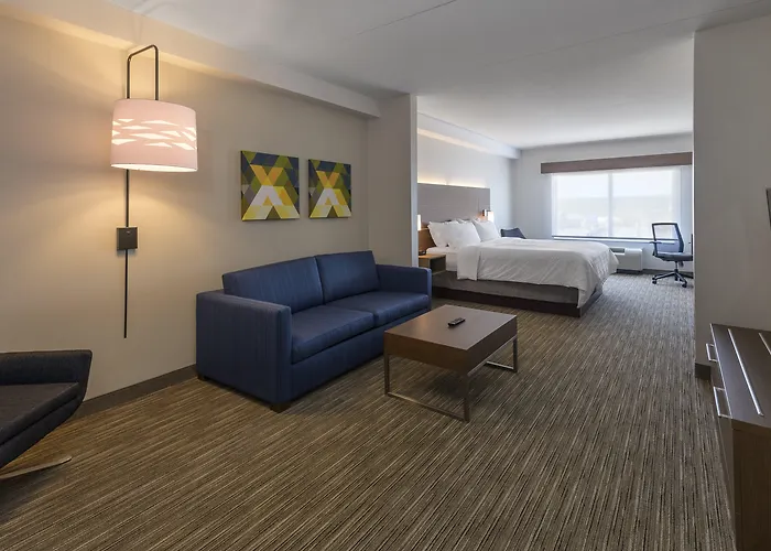 Golf Hotels in North Bay