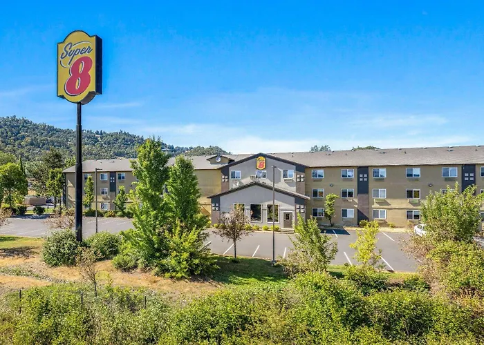Golf Hotels in Roseburg
