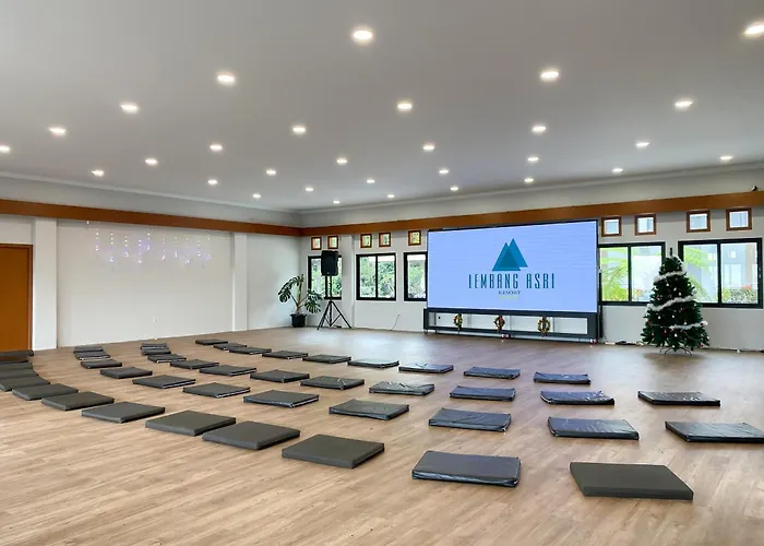 Golf Hotels in Lembang