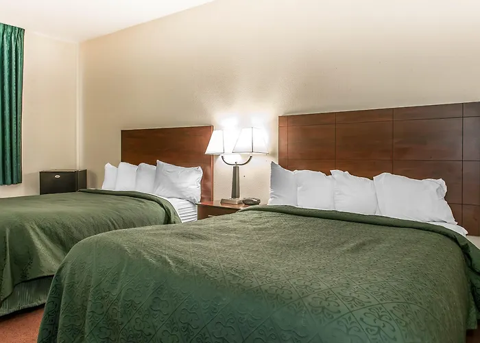 Golf Hotels in Danville