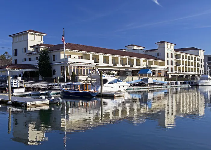 Golf Hotels in Greenwich