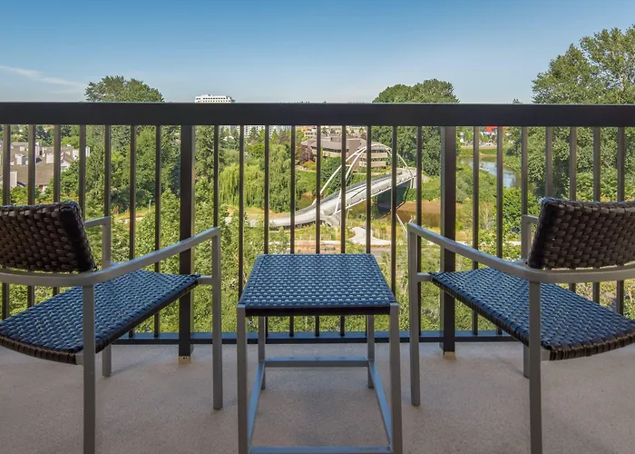 Golf Hotels in Tukwila