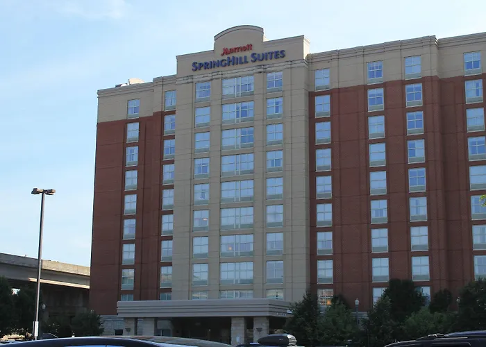 Golf Hotels in Pittsburgh