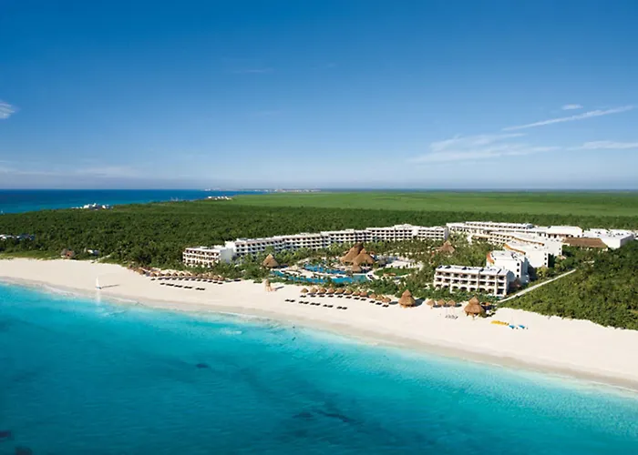 Golf Hotels in Punta Maroma