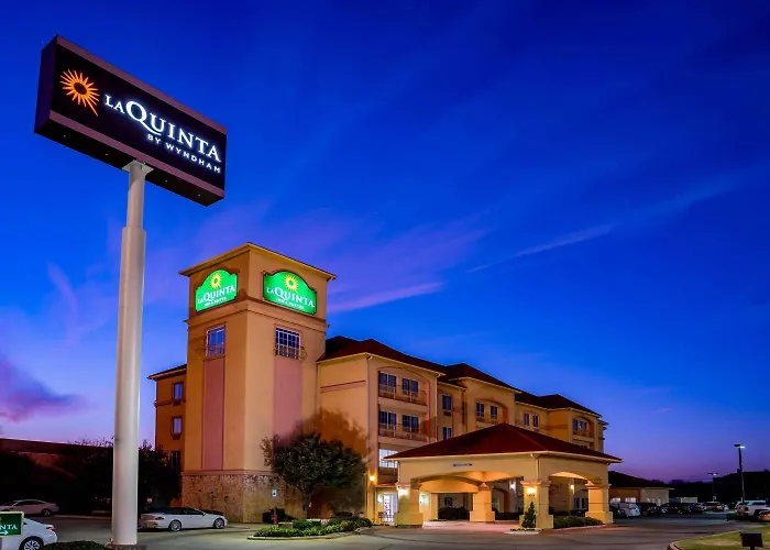 Golf Hotels in Bedford