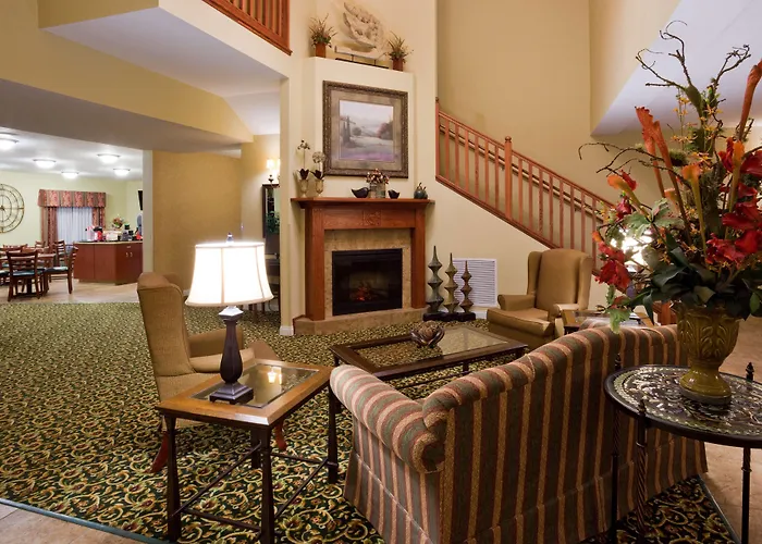 Golf Hotels in Faribault