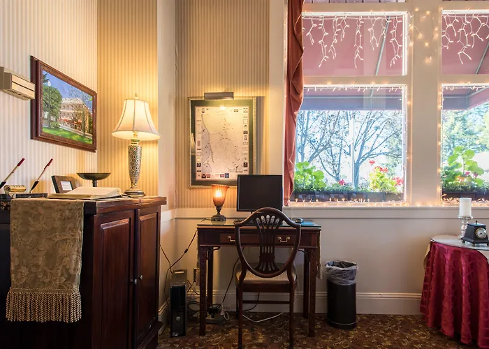 Golf Hotels in Santa Rosa