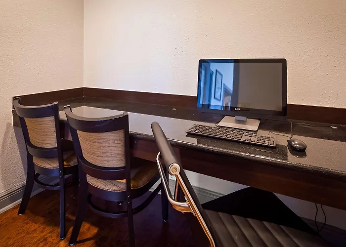 Golf Hotels in Hammond