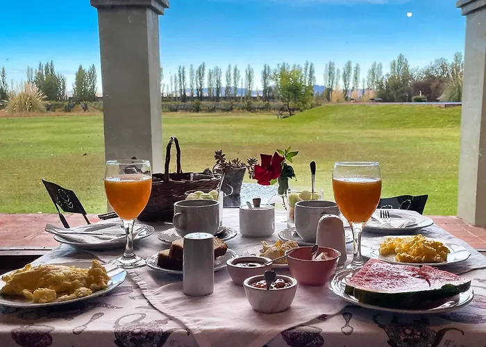 Golf Hotels in San Rafael (Mendoza)