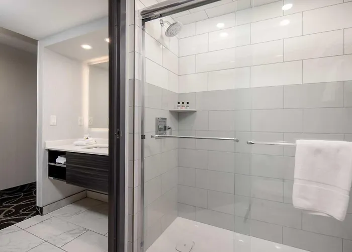 Golf Hotels in Windsor
