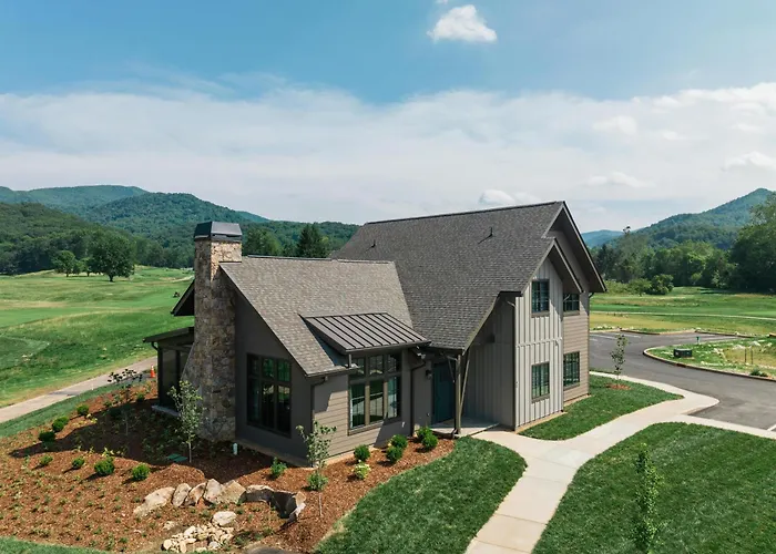 Golf Hotels in Waynesville